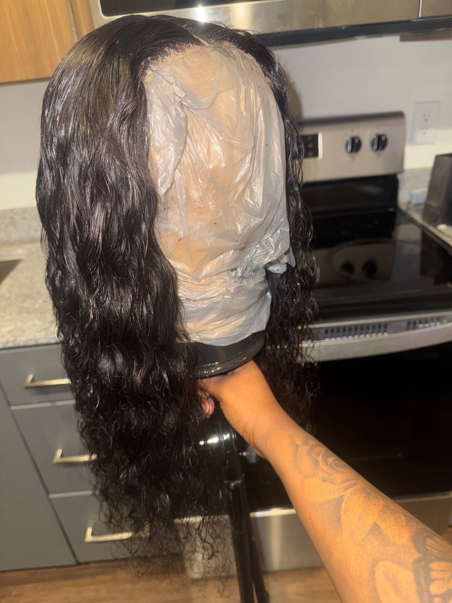 USED FRONTAL WIGS (PREORDER) 7-10 days